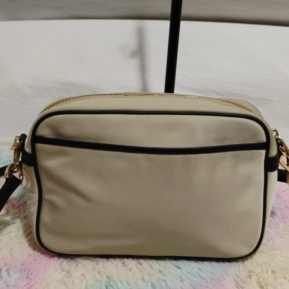 SALE! Authentic Michael Kors Jet Set Crossbody Bag